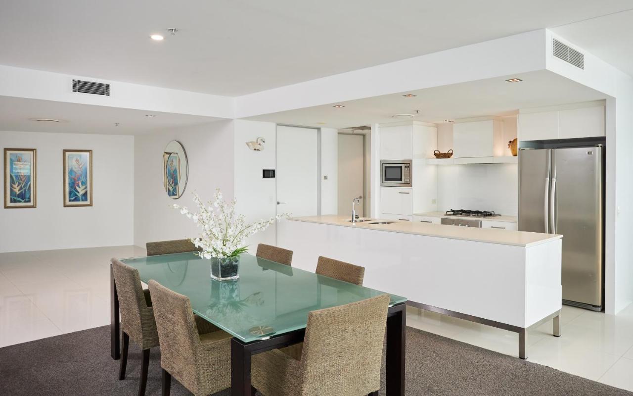 Serain Residences On 9 Hamilton Avenue Gold Coast Luaran gambar