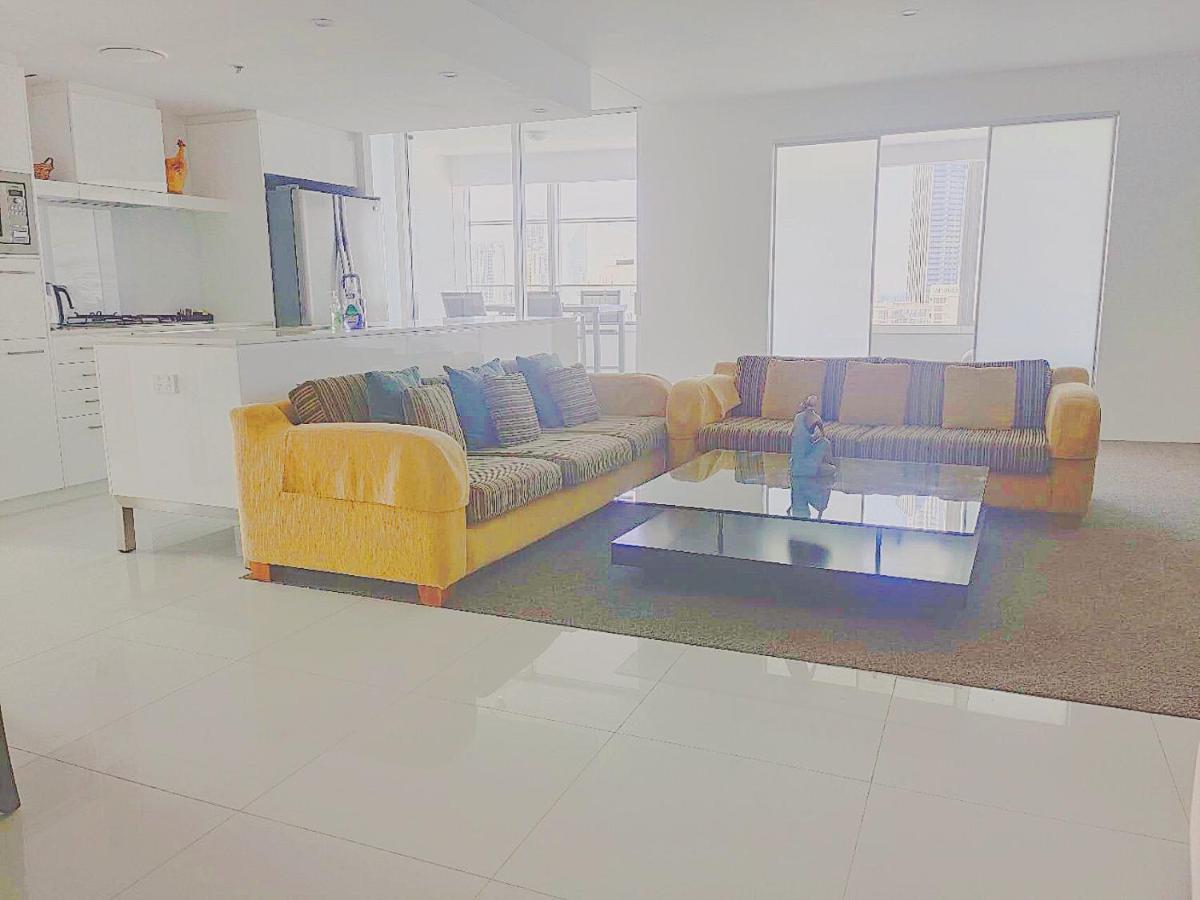 Serain Residences On 9 Hamilton Avenue Gold Coast Luaran gambar