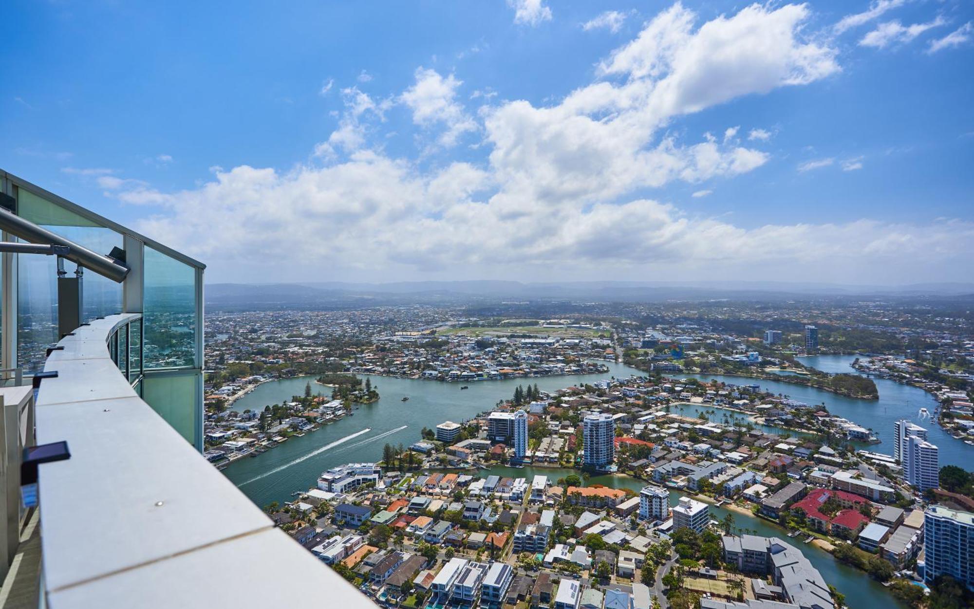 Serain Residences On 9 Hamilton Avenue Gold Coast Luaran gambar